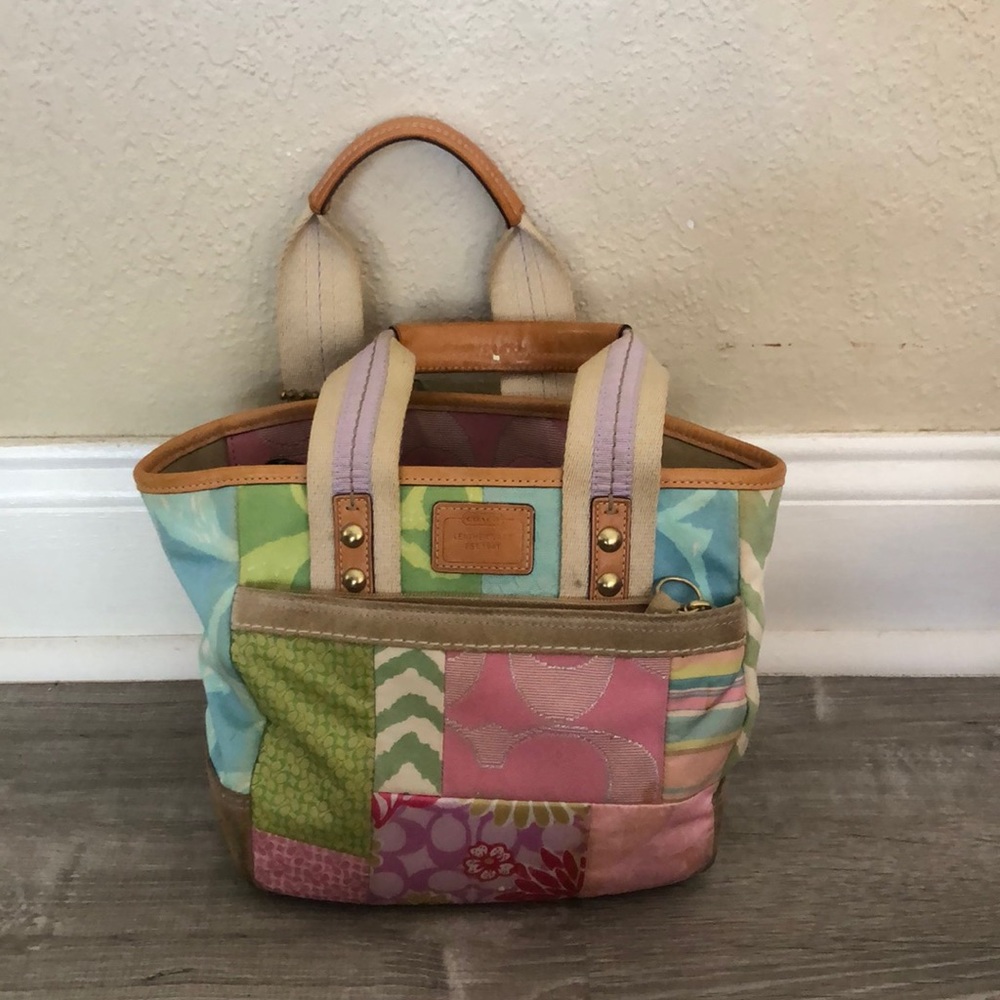 3 coaches purses